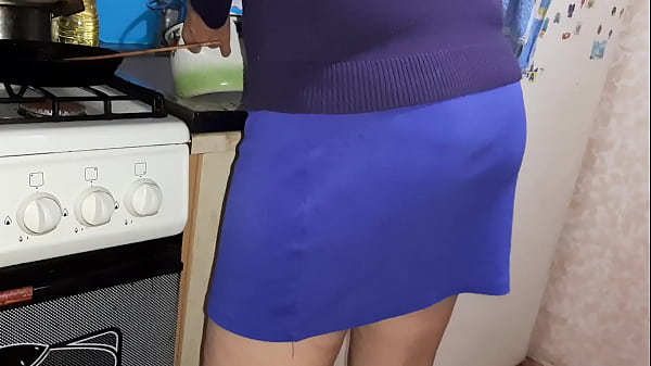 Didn't wait for breakfast from the housekeeper, but fucked Lesbian Illusion Girls